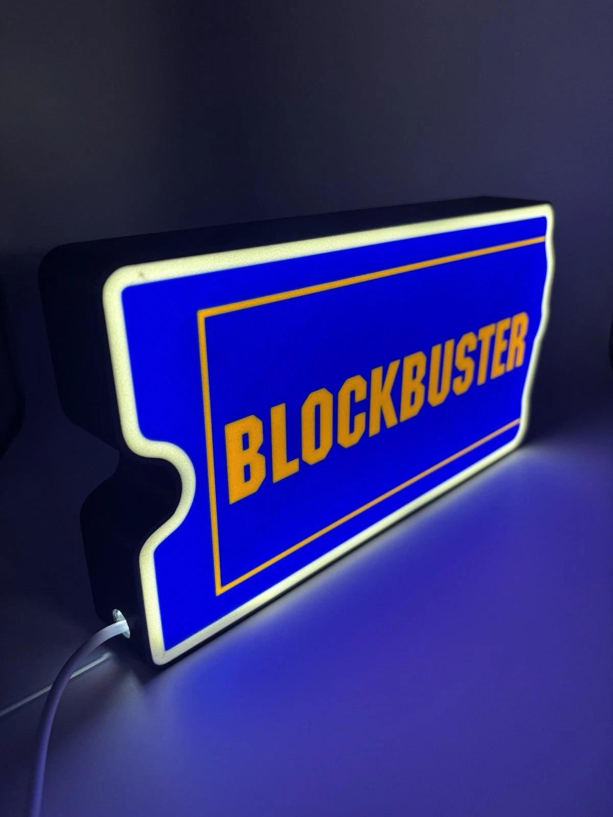 Blockbuster Video -  Light Up LED Sign with USB Plug - Perfect For 90s Movie