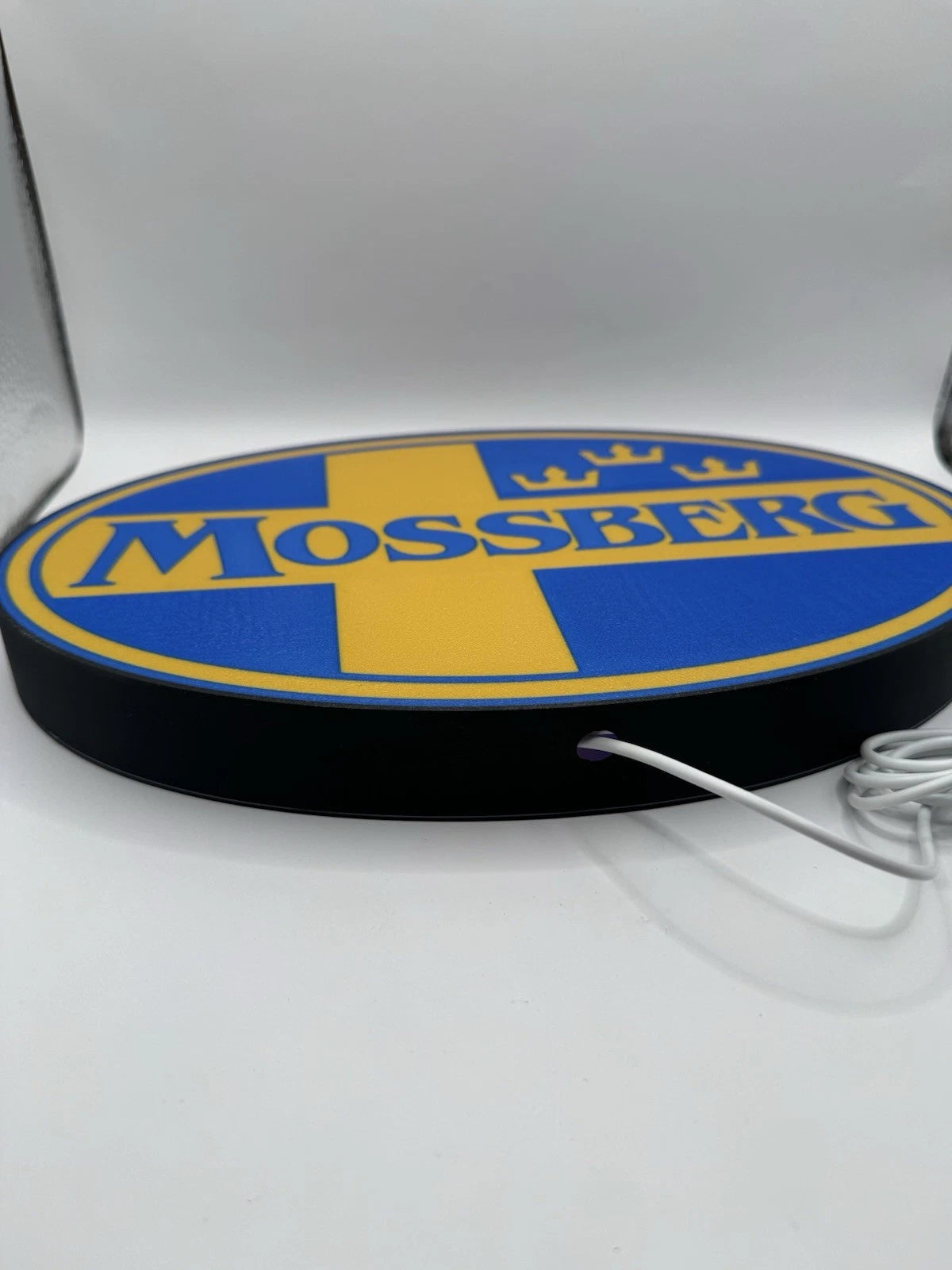 Mossberg Guns Light Up LED Neon Sign - Shotguns Reloading 2a Shooting Bird