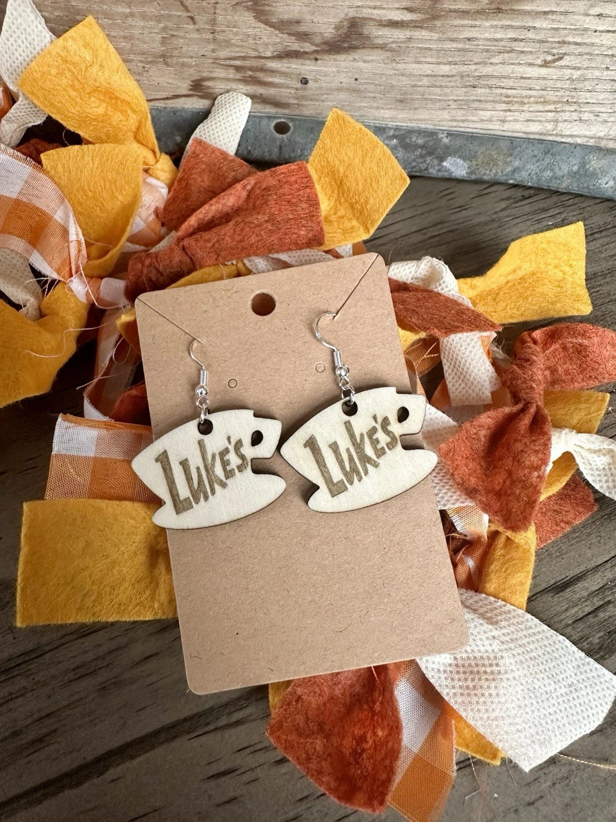 Gilmore Girls - Luke's Earrings