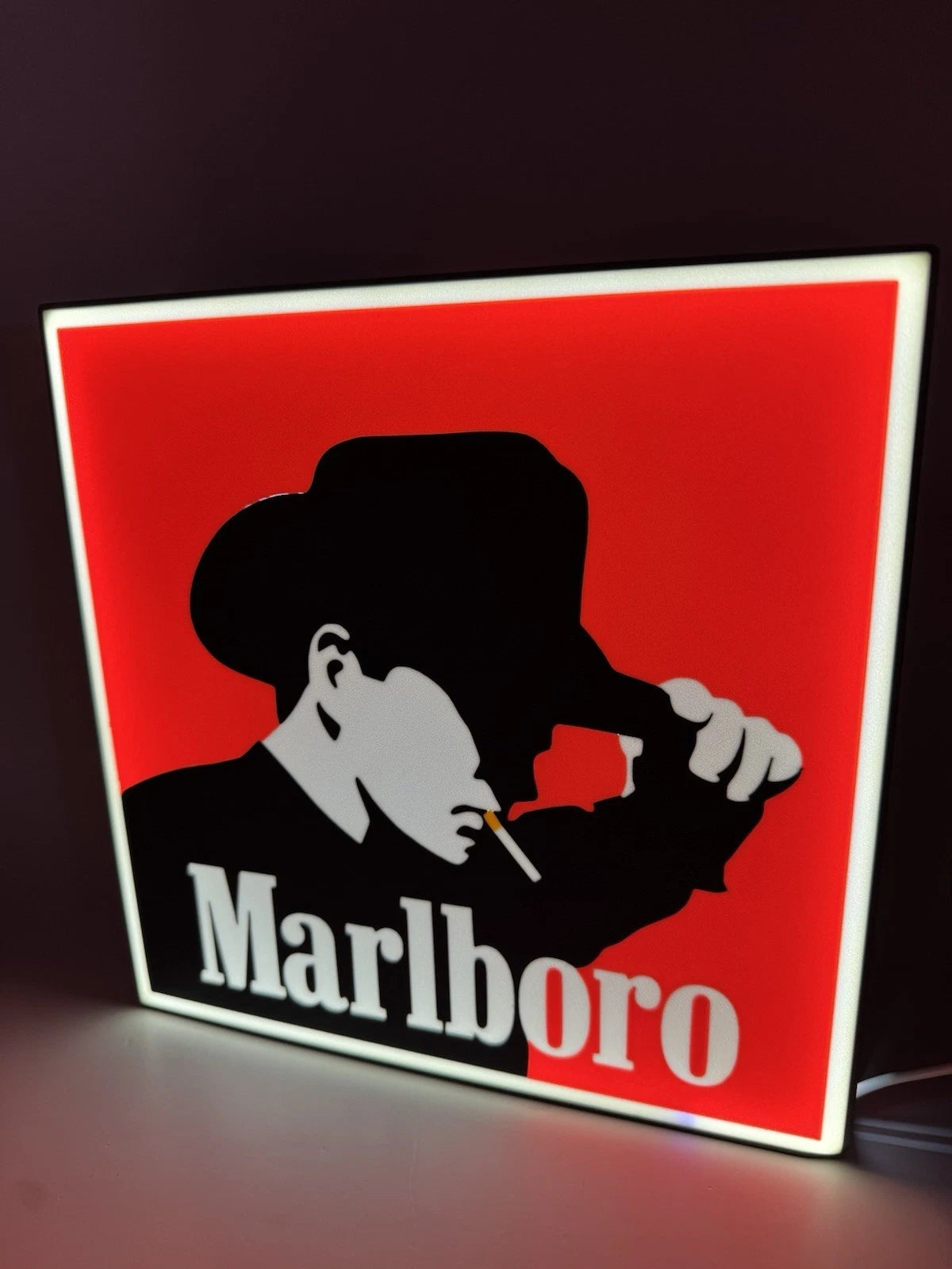 Marlboro Man -  Light Up LED Sign - Cowboy Reds Zippo Ashtray Lighter Rolling