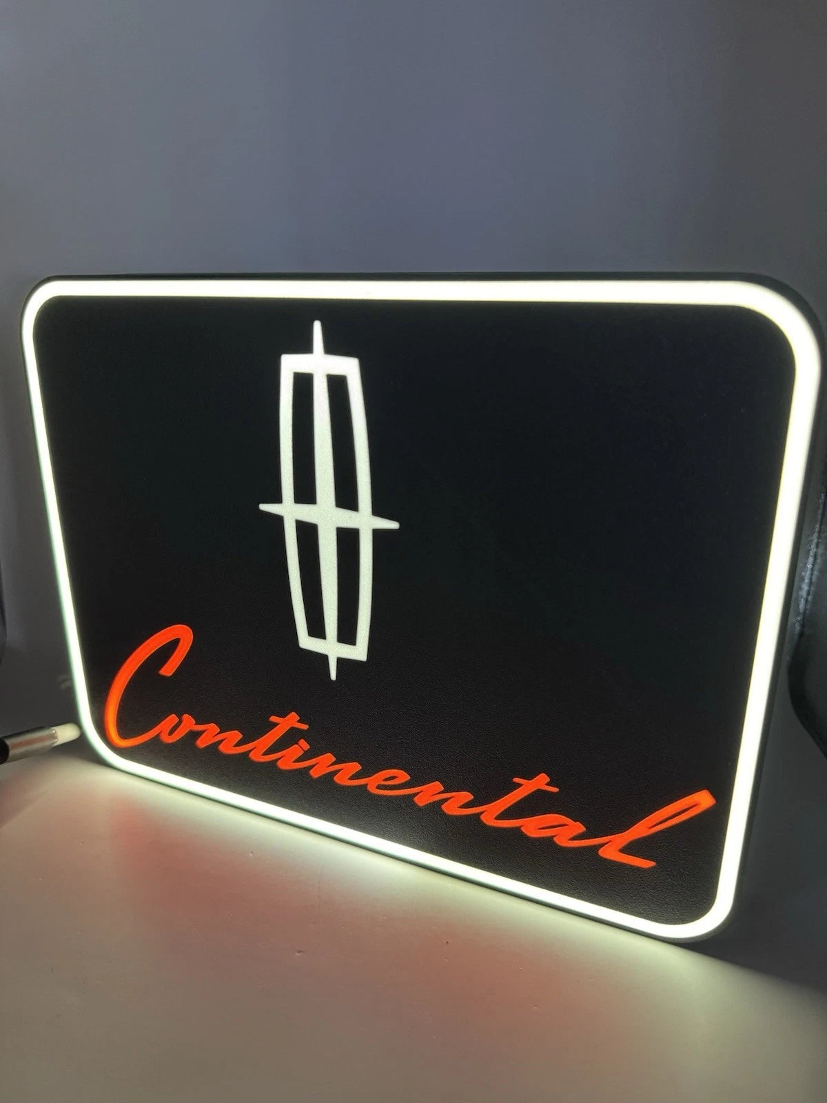 Lincoln Continental Light Up LED Neon Sign Vintage Cars Man Cave Collectors Ford