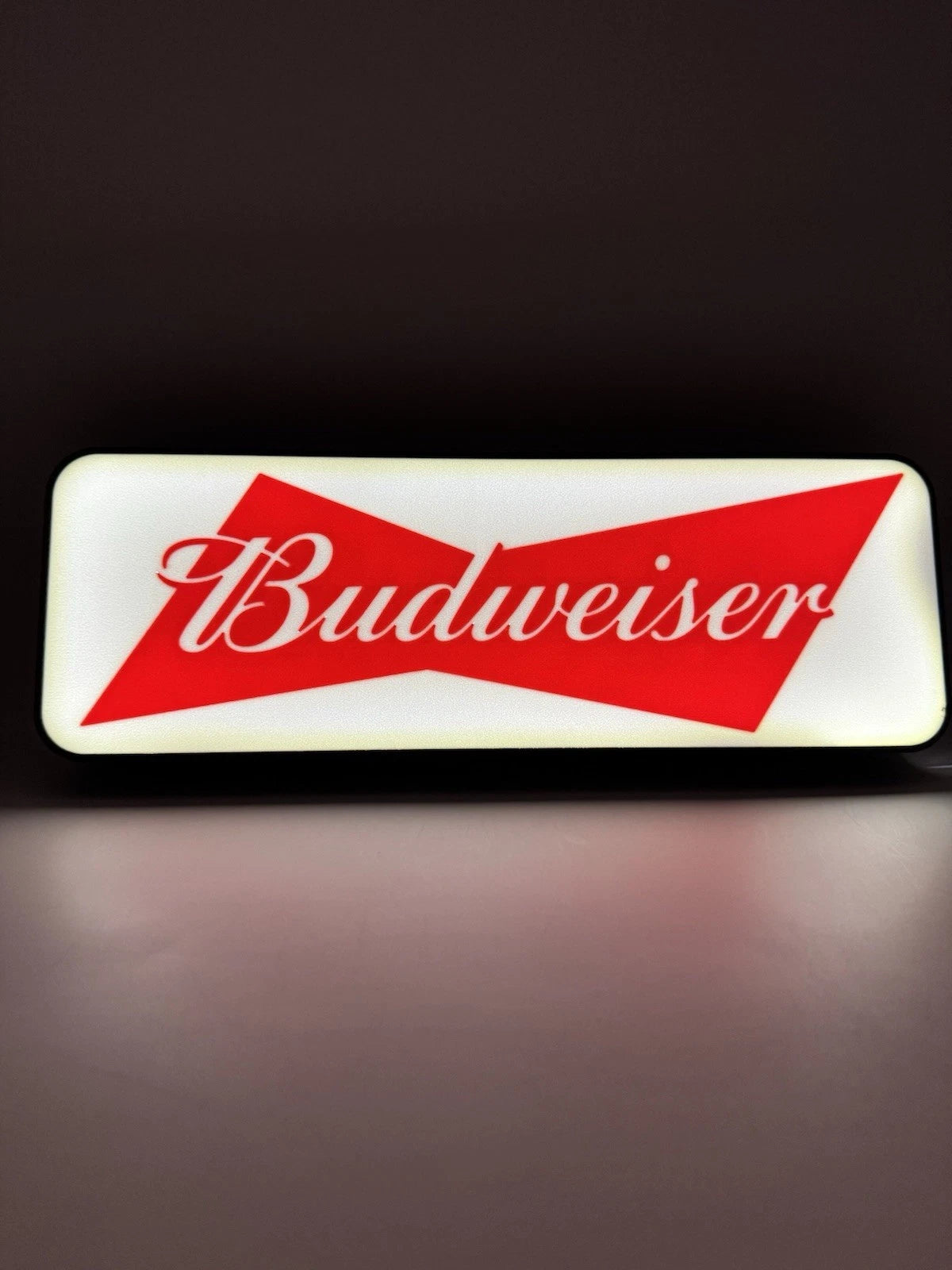 Budweiser Beer - Light Up LED Neon Sign Man Cave Bar Decor Brew